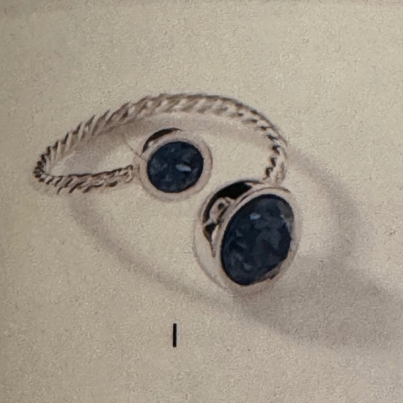 Touchstone Crystal Curled Up Ring,  Montana, size 7 - Picture 2 of 3